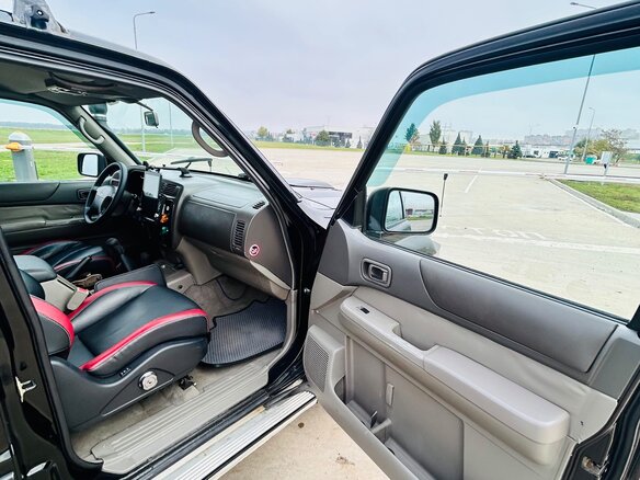2000 Nissan Patrol V (Y61), чёрный, 1500000 рублей - вид 16