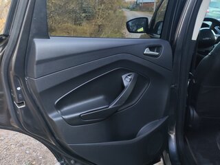 2015 Ford Kuga II, серый, 1085000 рублей, вид 2