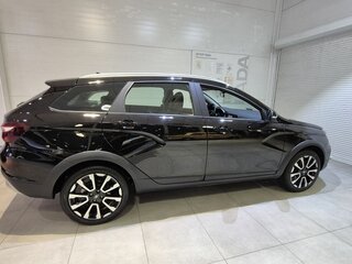 2026 Lada (ВАЗ) Vesta SW Cross I Рестайлинг (NG), чёрный, 2246000 рублей, вид 5