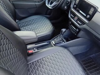 2020 Volkswagen Polo VI, красный, 1600000 рублей, вид 5
