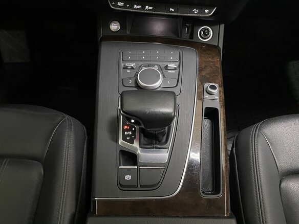 2019 Audi Q5 45 TFSI II (FY), белый, 2589000 рублей - вид 15