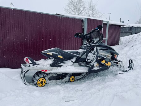 2005 BRP Ski-Doo MXZ Sport 600, чёрный, 550000 рублей, вид 1