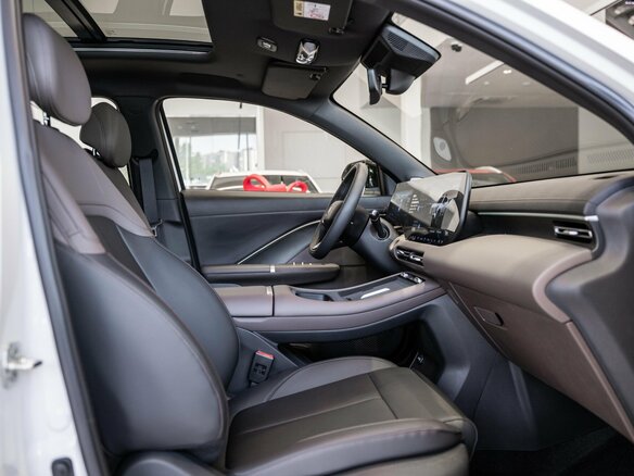 2026 Changan UNI-S I Рестайлинг, белый, 3079900 рублей - вид 35