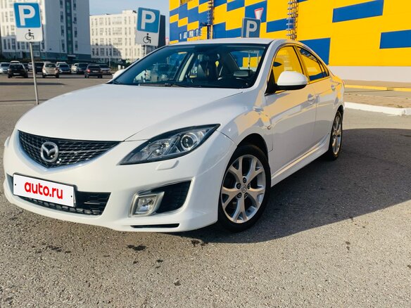 2011 Mazda 6 II (GH) Рестайлинг, белый, 827000 рублей