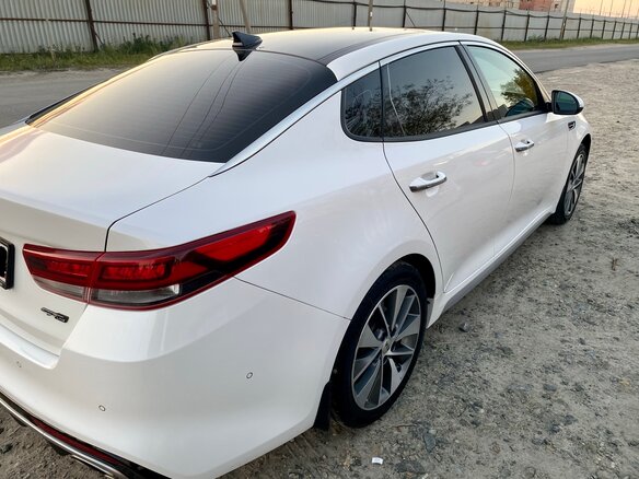 2017 Kia Optima IV, белый, 1600000 рублей - вид 10