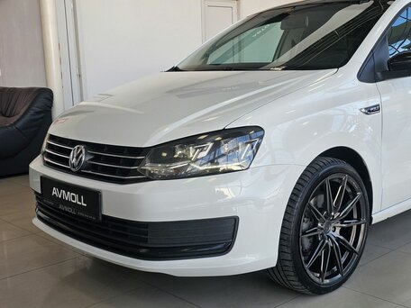 2019 Volkswagen Polo V Рестайлинг, белый, 1630000 рублей, вид 3