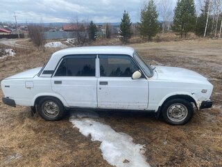 2004 Lada (ВАЗ) 2107, белый, 70000 рублей, вид 2
