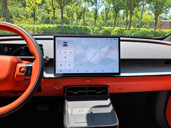 2026 Toyota bZ3X 58.3 kWh, серебристый - вид 14