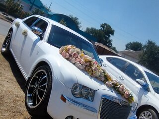 2008 Chrysler 300C I, белый, 1790000 рублей, вид 3