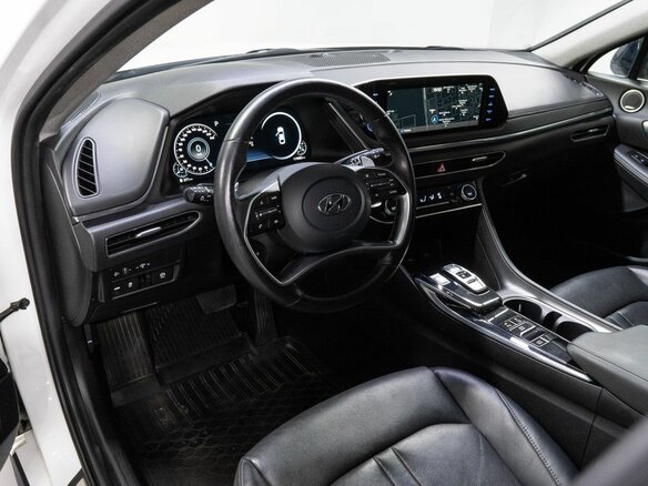 2021 Hyundai Sonata VIII (DN8), белый, 2275000 рублей - вид 8