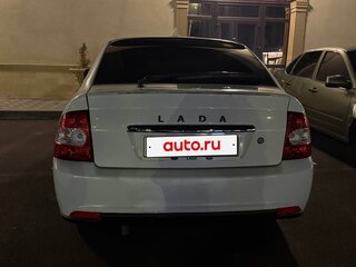 2011 Lada (ВАЗ) Priora I, белый, 350000 рублей, вид 5