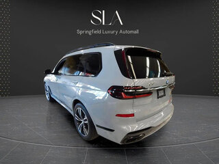2024 BMW X7 40i I (G07) Рестайлинг, белый, 9108358 рублей, вид 4