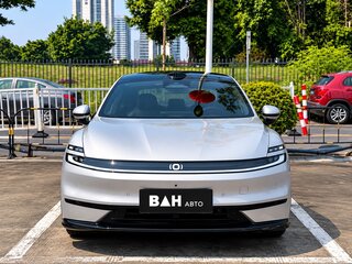 2026 Changan Qiyuan A06 28.39 kWh, серебристый, 2650002 рублей, вид 3