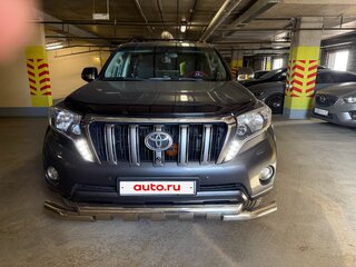2014 Toyota Land Cruiser Prado 5-speed 150 Series Рестайлинг 1, серый, 3720000 рублей, вид 1