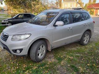 2010 Hyundai Santa Fe II Рестайлинг, серебристый, 1250000 рублей, вид 1