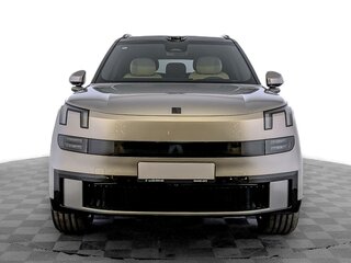 2026 Lynk & Co 900, серебристый, 8490000 рублей, вид 5