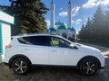 2018 Toyota RAV4 IV (XA40) Рестайлинг, белый - вид 3