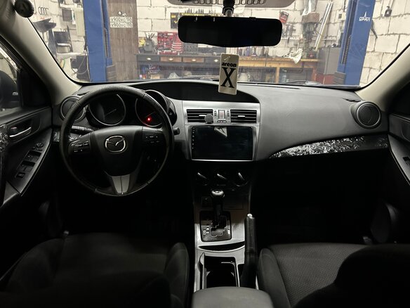 2012 Mazda 3 II (BL) Рестайлинг, серебристый, 900000 рублей - вид 14