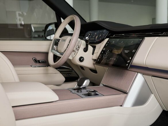 2026 Land Rover Range Rover D350 MHEV V, чёрный, 24500000 рублей - вид 10