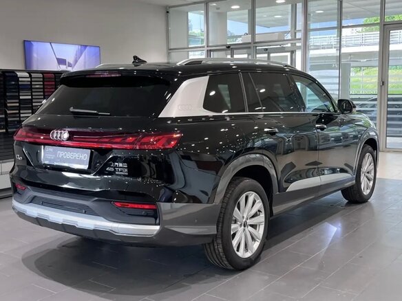 2026 Audi Q6 45 TFSI, чёрный, 7810000 рублей - вид 6