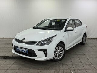 2018 Kia Rio IV, белый, 1040000 рублей, вид 1