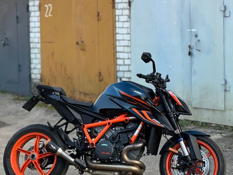 2023 KTM 1290 Super Duke R Evo, синий, 1450000 рублей, вид 3