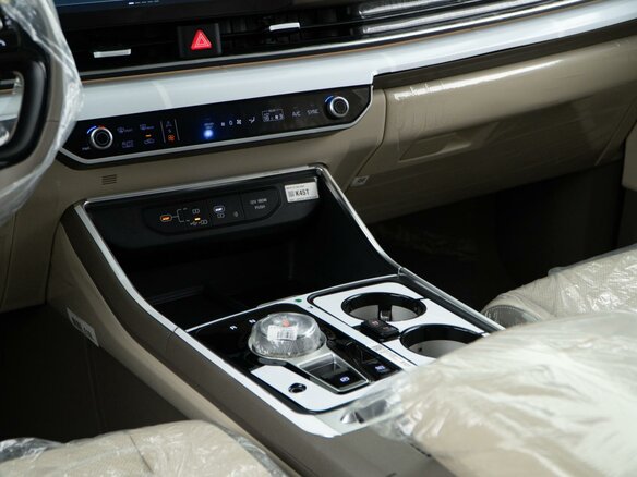 2026 Kia Carnival IV Рестайлинг, чёрный, 8049055 рублей - вид 15