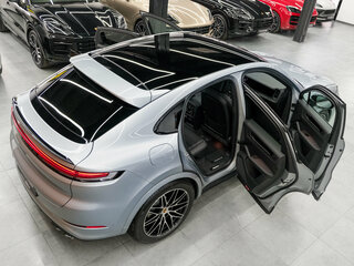 2026 Porsche Cayenne Coupé III Рестайлинг, серый, 17890000 рублей, вид 5