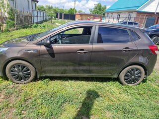 2016 Kia Rio III Рестайлинг, коричневый, 1150000 рублей, вид 3