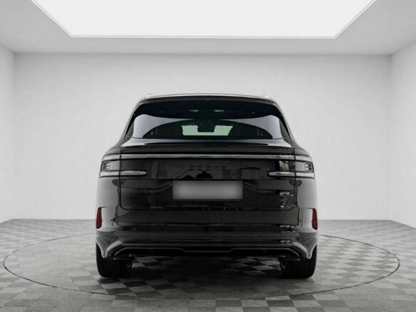2026 Zeekr 8X 70 kWh, чёрный, 12390000 рублей - вид 4