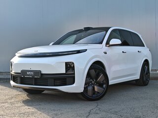 Li Auto (Lixiang) L9 52.3 kWh I Рестайлинг