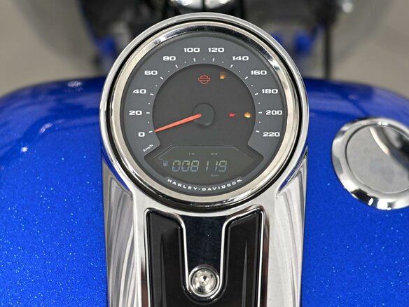 2024 Harley-Davidson Fat Boy, синий, 2499000 рублей - вид 8