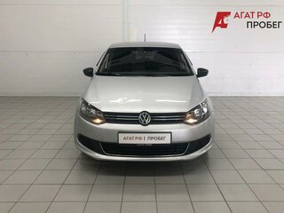 2011 Volkswagen Polo V, серебристый, 650000 рублей, вид 2