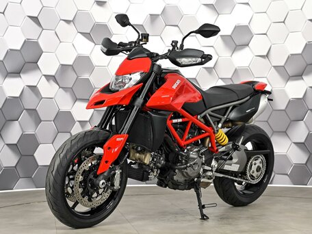 2020 Ducati Hypermotard, красный, 977000 рублей, вид 2