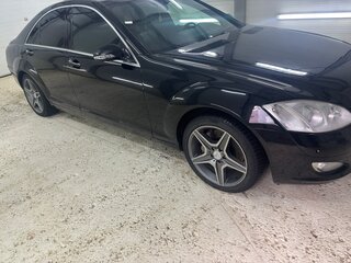2009 Mercedes-Benz S-Класс 320 V (W221), чёрный, 1250000 рублей, вид 4