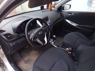 2012 Hyundai Solaris I, серебристый, 515000 рублей, вид 5