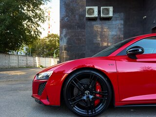 2019 Audi R8 V10 performance II (4S) Рестайлинг, красный, 16000000 рублей, вид 3