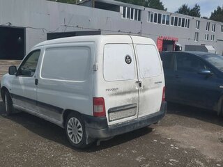 2010 Peugeot Partner I Рестайлинг, белый, 275000 рублей, вид 2