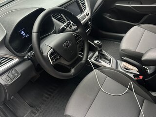 2019 Hyundai Solaris II, серебристый, 1180000 рублей, вид 5