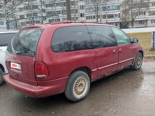 1998 Dodge Caravan Grand III, пурпурный, 160000 рублей, вид 3