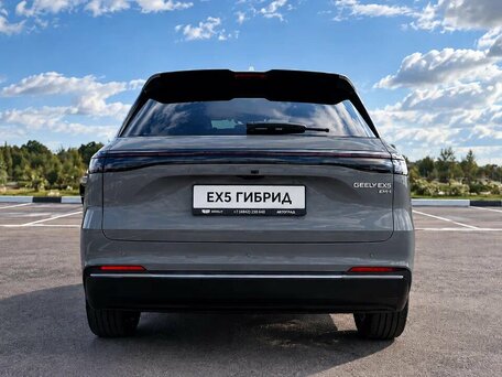 2026 Geely EX5 Гибрид EM-R, серый, 3829990 рублей, вид 3