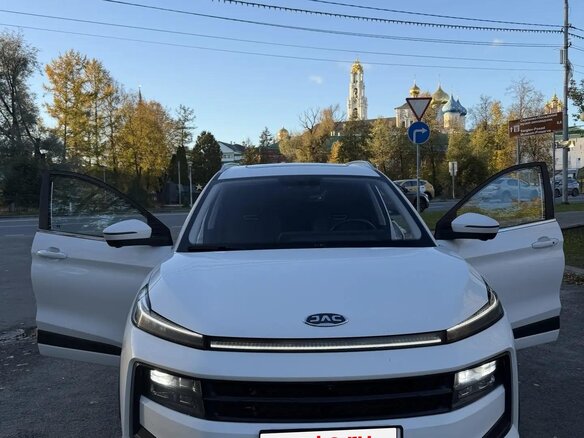 2022 JAC JS6, белый, 1550000 рублей - вид 2