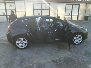 2012 Opel Astra J, чёрный, 750000 рублей, вид 4