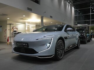 2026 Avatr 12, синий, 8290000 рублей, вид 1