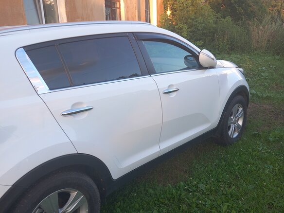 2013 Kia Sportage III, белый, 1200000 рублей - вид 5