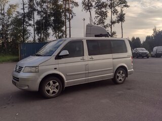 2004 Volkswagen Multivan T5, серебристый, 1300000 рублей, вид 1