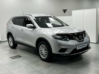2016 Nissan X-Trail III, серебристый, 1650000 рублей, вид 2