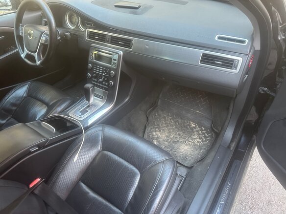 2011 Volvo S80 II Рестайлинг, чёрный, 1150000 рублей - вид 8