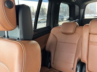 2018 Mercedes-Benz GLS 500 I (X166), чёрный, 4950000 рублей, вид 3