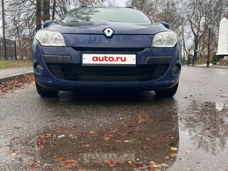 2011 Renault Megane III, синий, 690000 рублей, вид 2